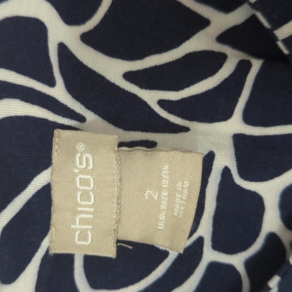 Dress - Picture 3 of 4